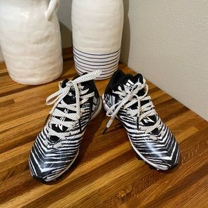 Adidas Bounce football cleats